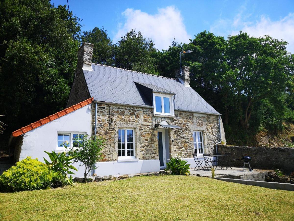 Maison Normande Proche De La Mer Et Des Commodites Villa Quettehou Exterior photo